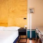 Vendégház Don Vittorio A Chiaia 3*