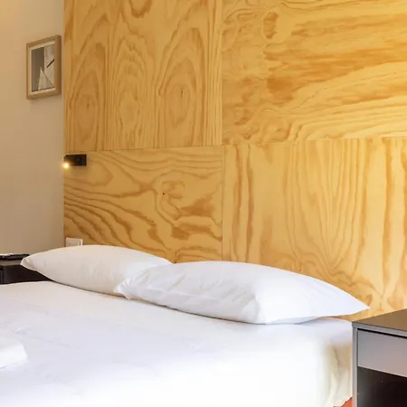 Don Vittorio A Chiaia 3*