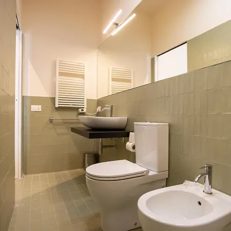 ゲストハウス Don Vittorio A Chiaia 3*