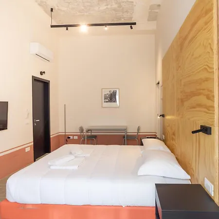 Don Vittorio A Chiaia ナポリ